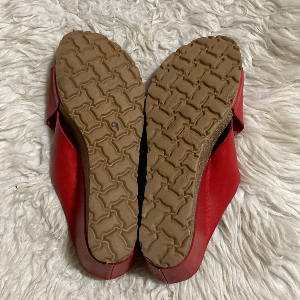 Yokono Candela Red Leather Criss Cross Cork‎ Wedge Slip on Sandals
WMs 9US 40EU - Picture 4 of 10